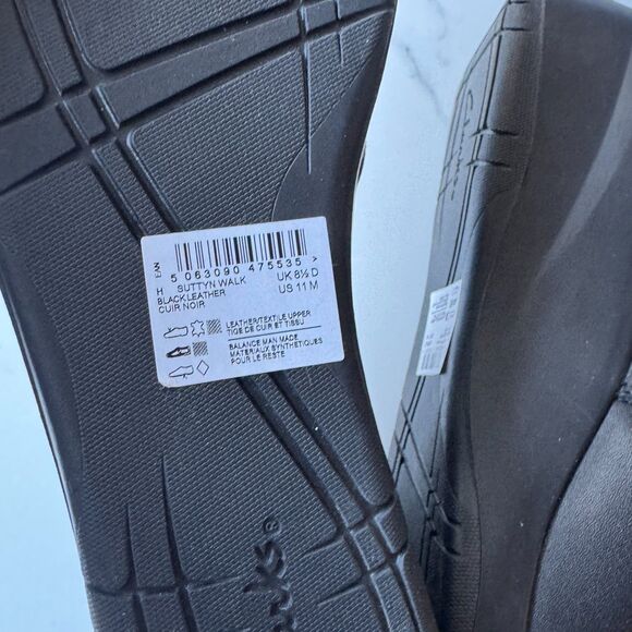NWT Leather Clarks Suttyn Walk Wedge Slip-On - 11M - Picture 12 of 12